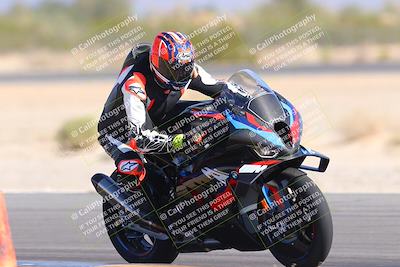 media/Nov-11-2023-SoCal Trackdays (Sat) [[efd63766ff]]/Turn 2 Set 1 (1125am)/